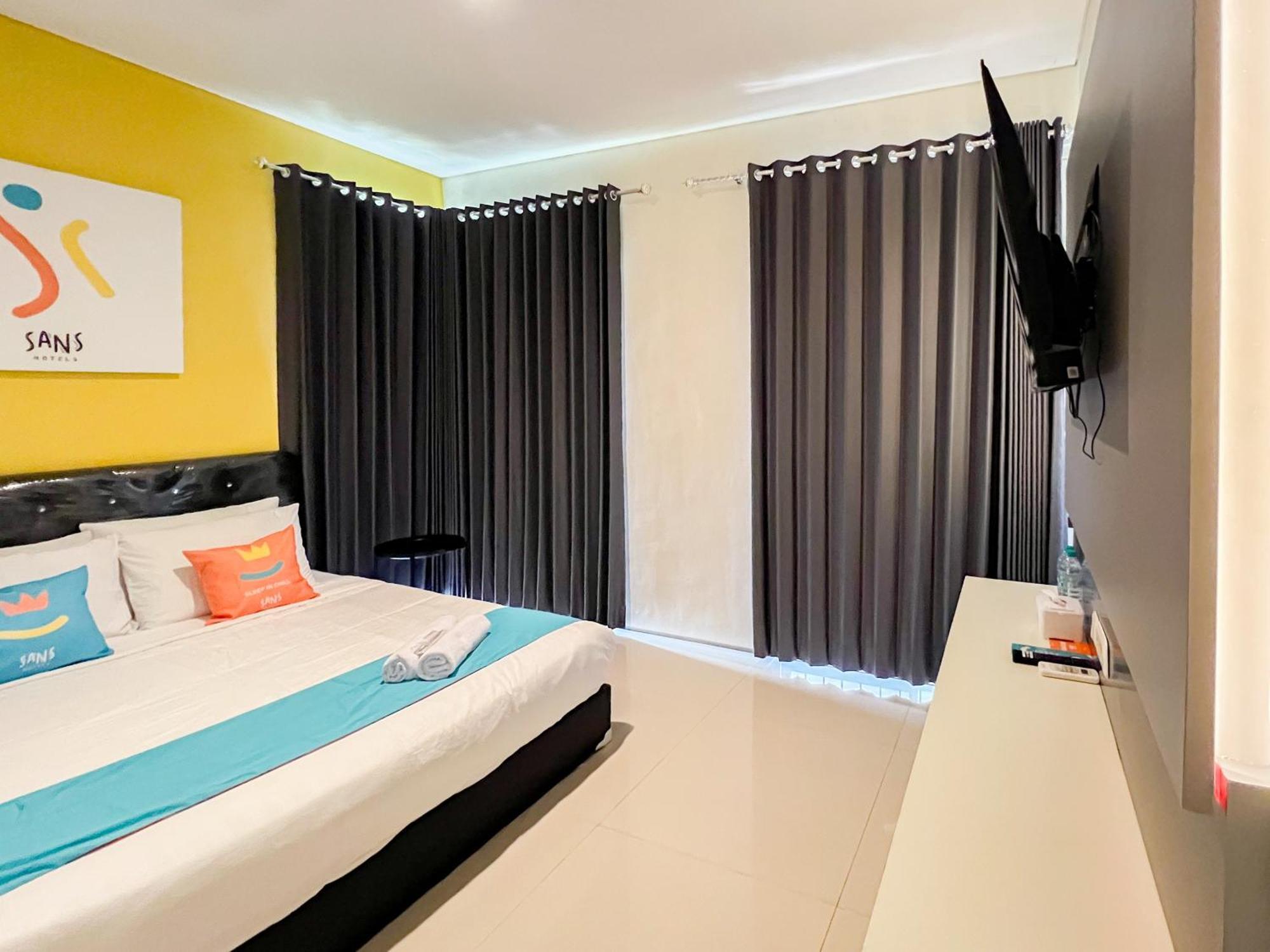 Sans Stay Bukit Palma Citraland Surabaya Exterior foto